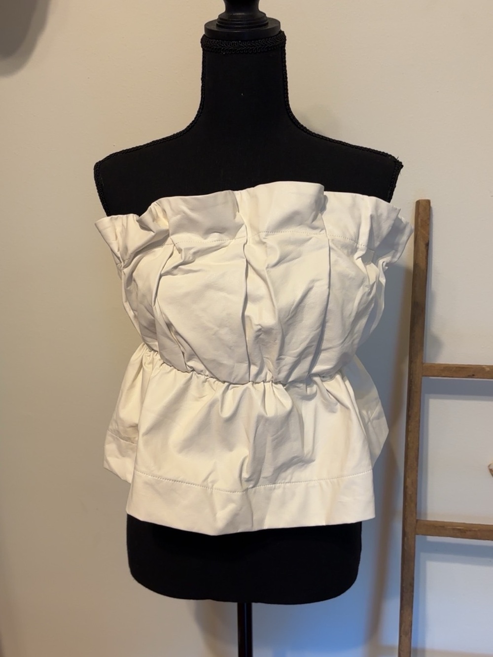 Faux leather Strapless Ruffled Peplum Top